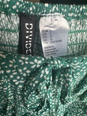 DIVIDE Urban Outfitters summer dress